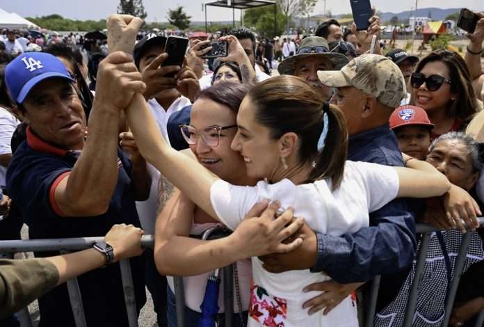 Claudia Sheinbaum llega a la Elección Judicial con el 83% de aprobación