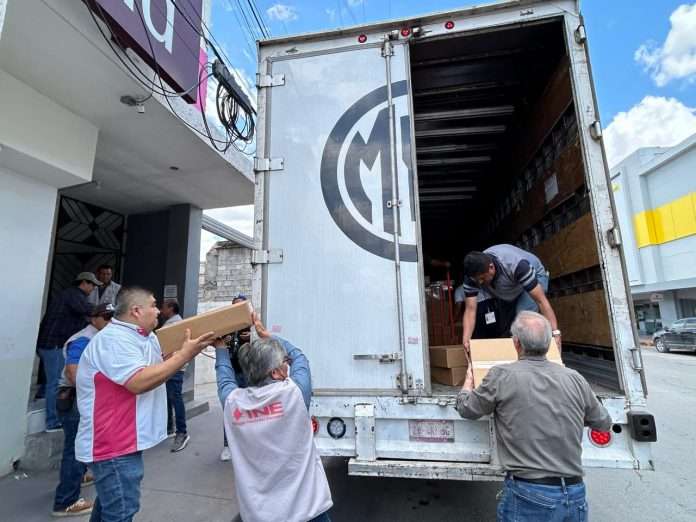 Canaco Monclova e INE se unen para promover el voto en próximas elecciones