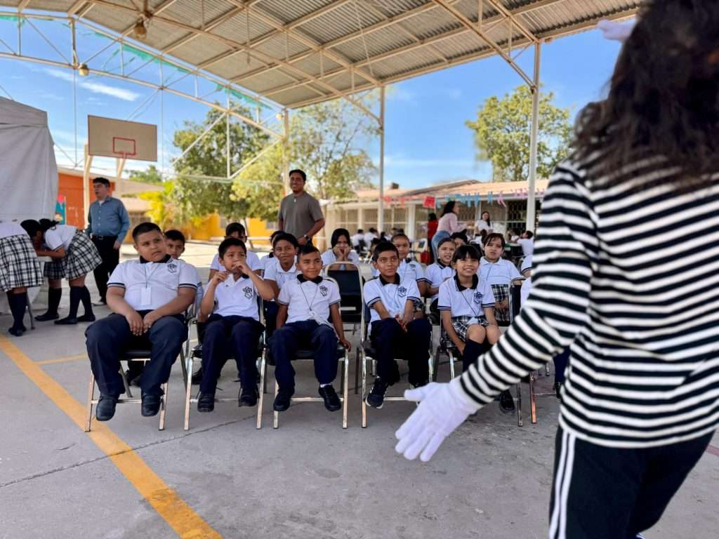 SIMAS Torreón realiza Feria Escolar del Agua en Primaria Sertoma 1964