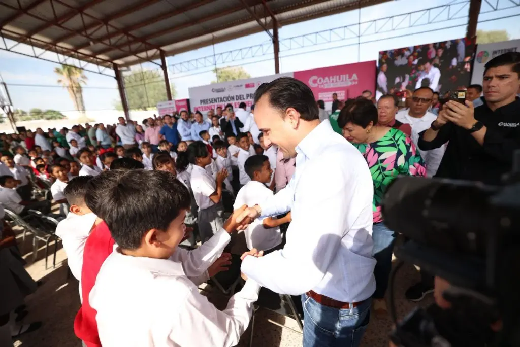 Arranca Manolo Jiménez proyecto de Internet en Escuelas Rurales