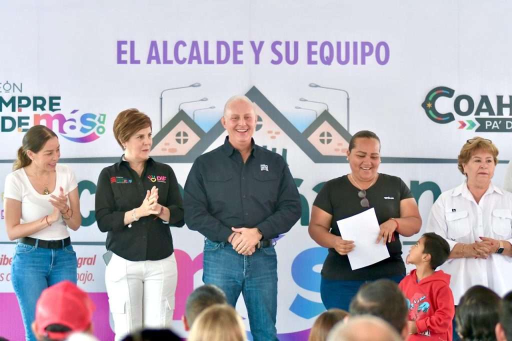 Román Cepeda anuncia obras de pavimentación en la colonia Tierra y Libertad