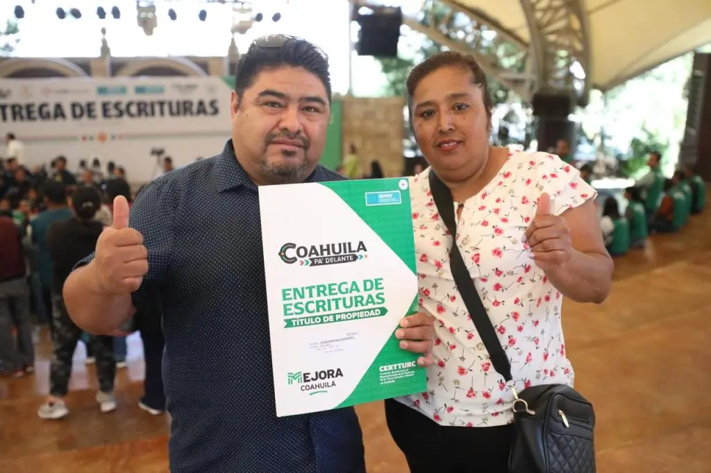 Lleva Gobierno del Estado módulos de escrituración a todas las regiones