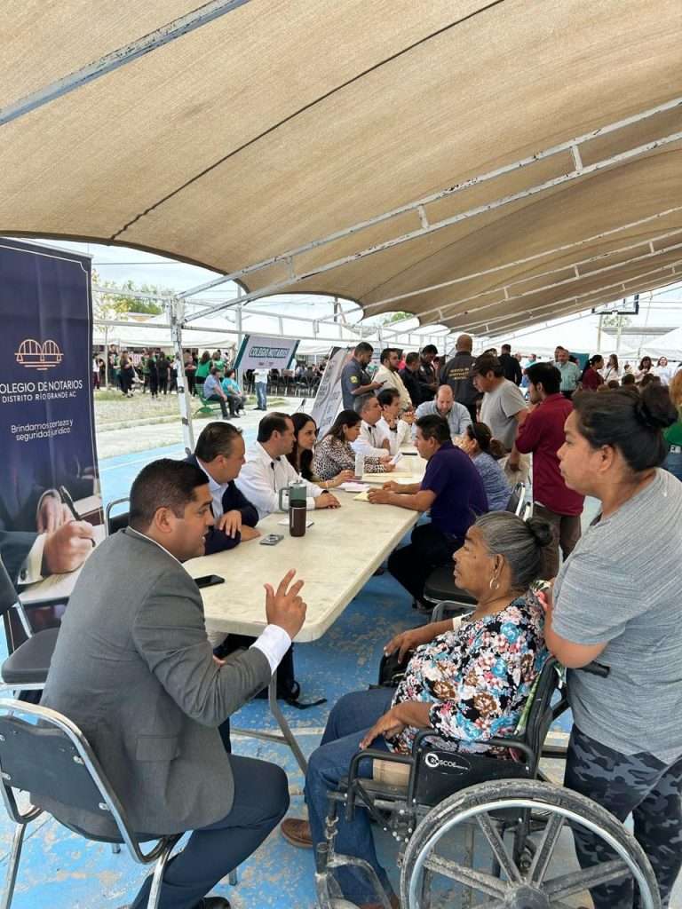 Lleva Gobierno del Estado módulos de escrituración a todas las regiones