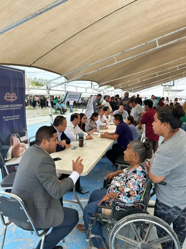 Lleva Gobierno del Estado módulos de escrituración a todas las regiones