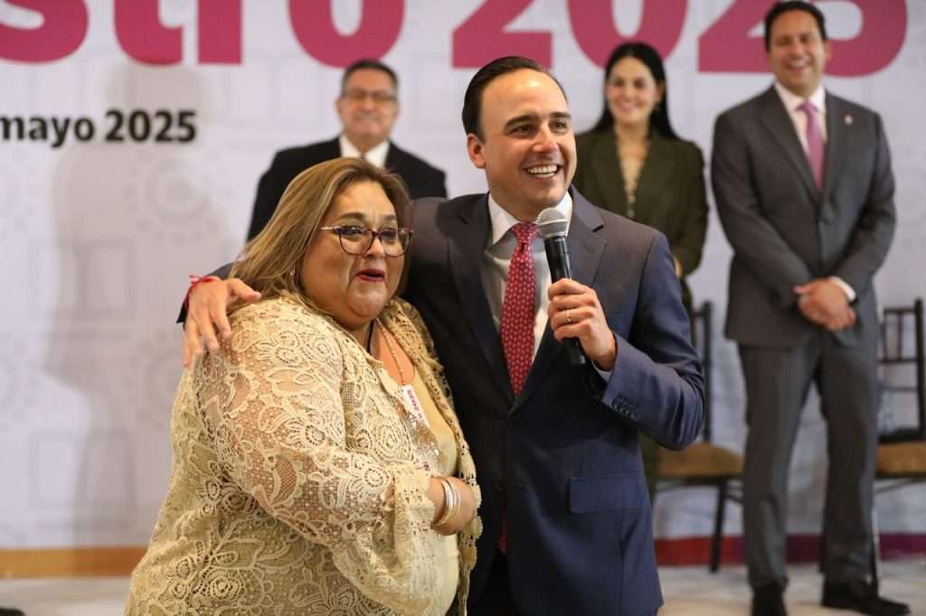 Coahuila es grande porque tiene a las y los mejores maestros de México: Manolo Jiménez