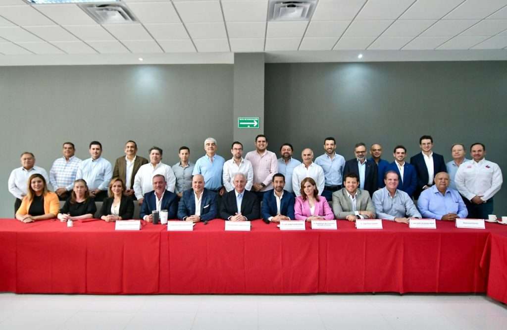 Román Cepeda celebra el 10° aniversario del IMPLAN