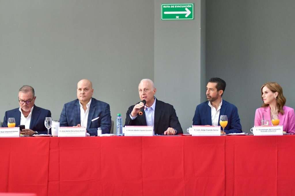 Román Cepeda celebra el 10° aniversario del IMPLAN