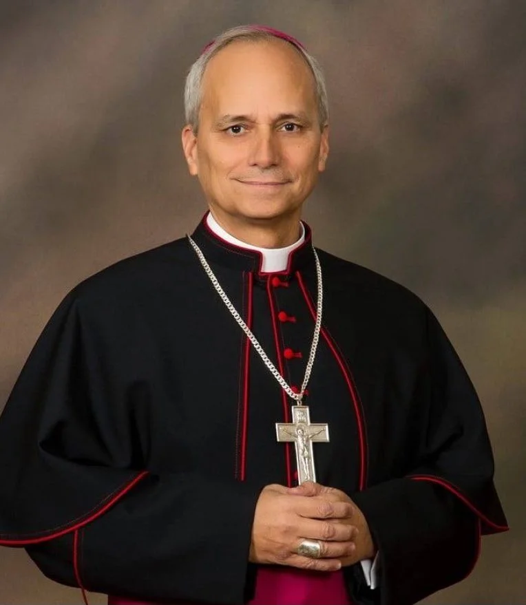 Robert Prevost, el cardenal estadounidense, se convierte en el Papa León XIV