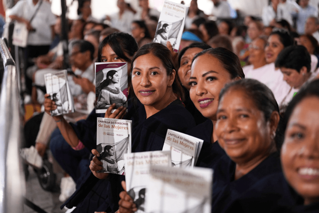 Secretaría de las Mujeres presente en la primera reunión de Redes de Tejedoras de la Patria en Cuautla, Morelos
