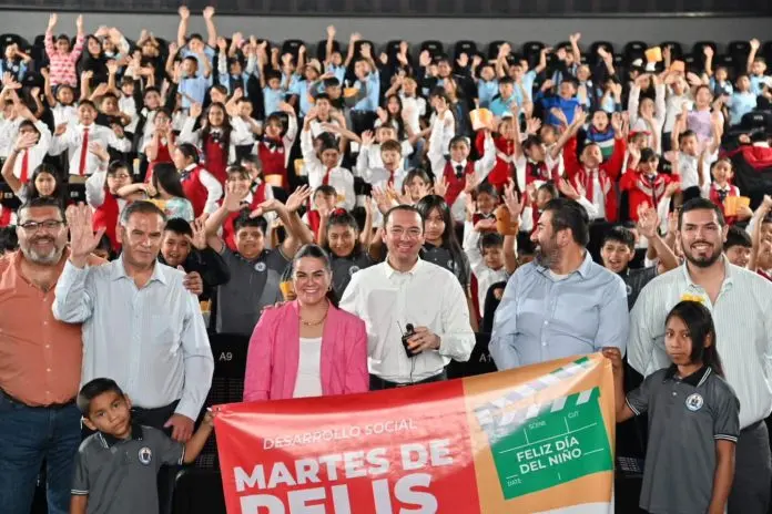 Celebra municipio el día del niño con ‘’martes de pelis’’