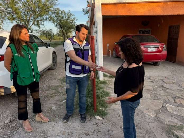 Realiza Jurisdicción Sanitaria No. 3 brigada de salud en la Colonia Jorge de Cuéllar de Sabinas