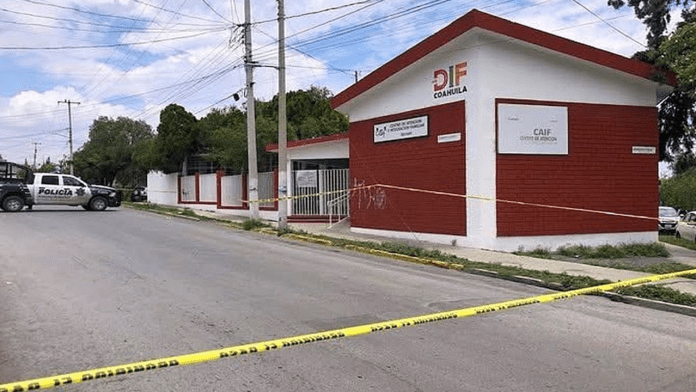 Abuelito fallece en casilla mientras intentaba votar en Coahuila