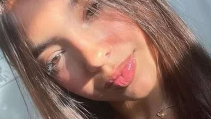 Adolescente de 17 años muere tras comer pastel que le enviaron el día de su cumpleaños