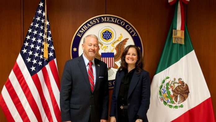 Embajador de Estados Unidos resalta cooperación con México para combatir tráfico de drogas