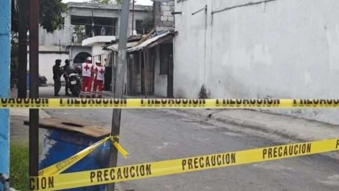 Hombre encuentra sin vida a su hermano al acudir a visitarlo en su vivienda