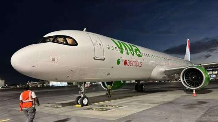 Hombre fallece durante vuelo que aterrizaba en Monterrey tras regresar de Cancún