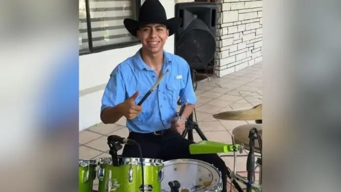 Joven baterista de grupo norteño pierde la vida en accidente automovilístico