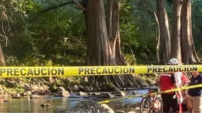 Persona pierde la vida ahogado mientras paseaba con su familia