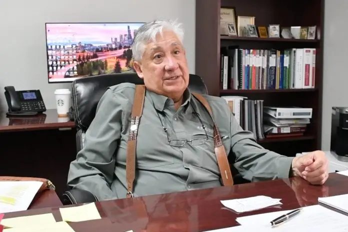 Roberto Cerna, Fiscal de Distrito