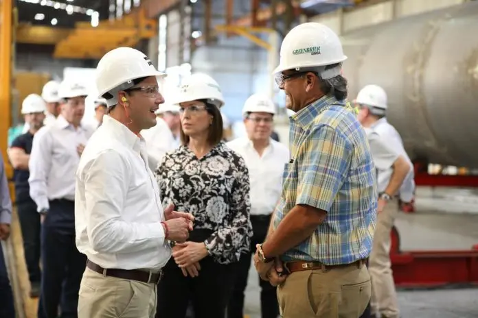 Se consolida Coahuila en el top 3 de los estados que más exportan del país: Manolo