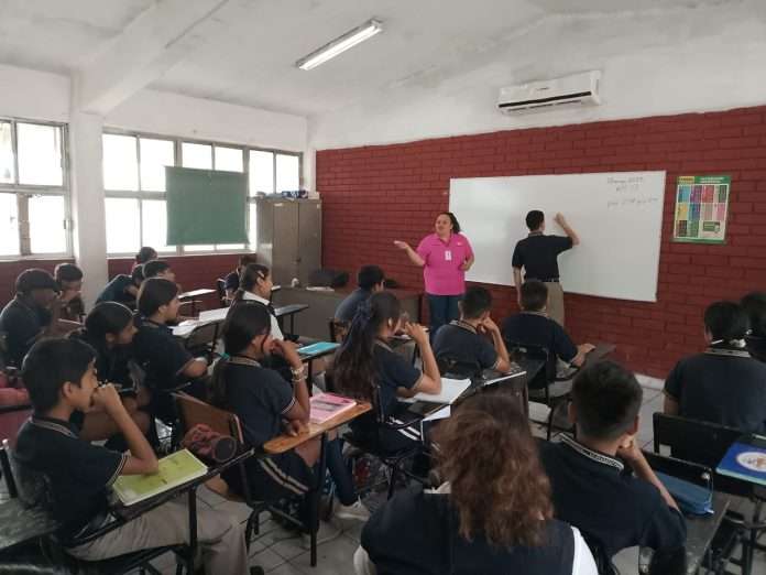 El DIF Múzquiz impartió una plática sobre prevención del bullying en la Secundaria de Barroterán