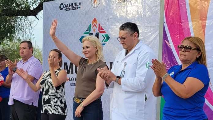 La alcaldesa Laura Jiménez inicia la primera brigada multidisciplinaria en Minas de Barroterán