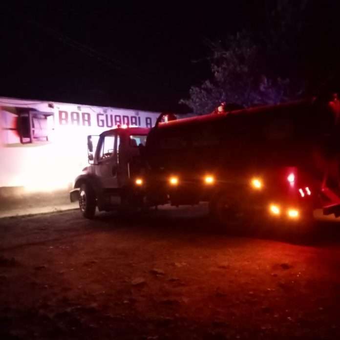 Autoridades de Múzquiz atienden incendio en el salón Guadalajara