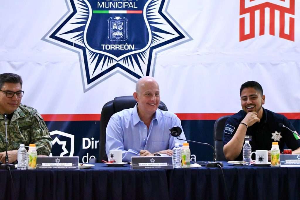 Román Cepeda reafirma su compromiso por la seguridad de Torreón