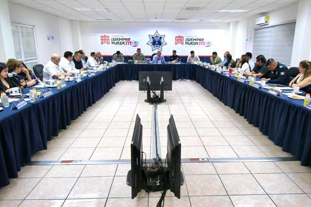 Román Cepeda reafirma su compromiso por la seguridad de Torreón