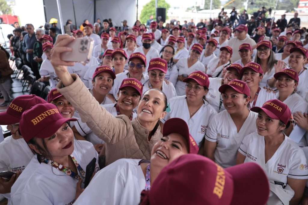 Salud Casa por Casa surge para dar a personas adultas mayores y con discapacidad acceso a la salud: Claudia Sheinbaum