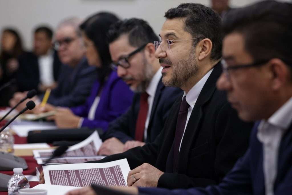 Pide Martí Batres fortalecer acciones paraimpulsar Pensionissste