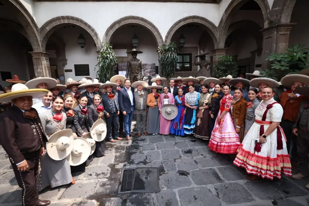 Amarra Manolo Jiménez Campeonato Nacional Charro para Coahuila