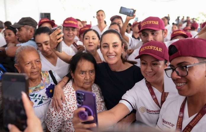Claudia Sheinbaum supervisa obra del Hospital Comunitario IMSS Bienestar de Maruata; se inaugurará el 15 de agosto