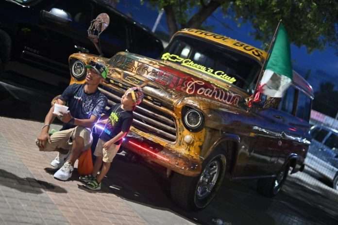 Invita municipio a ‘’fin de semana entre autos’’