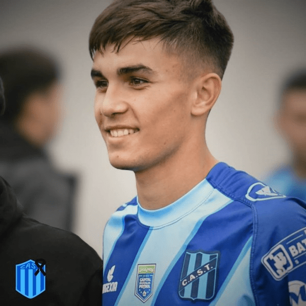 Muere futbolista de 18 años mientras le operaban la rodilla