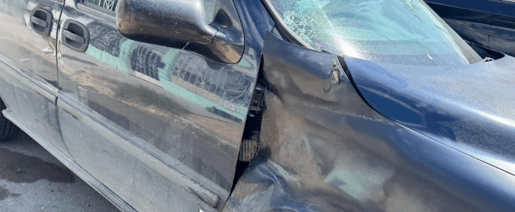 Mujer pierde la vida tras ser impactada por una camioneta en bulevar en Coahuila
