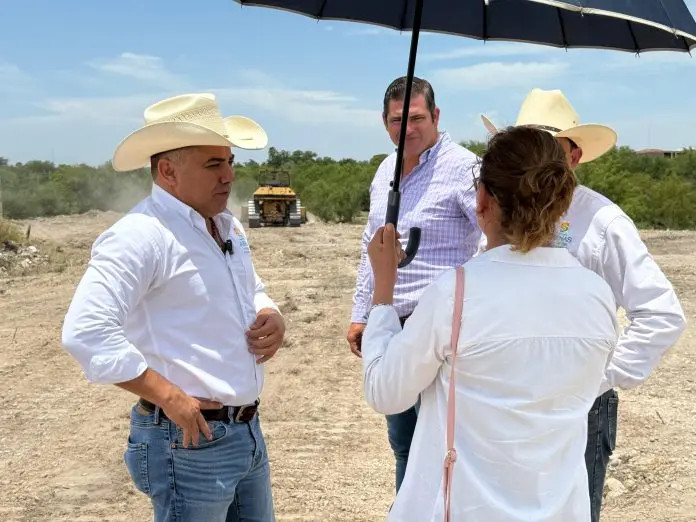 Alcalde Chano Díaz refrenda compromiso con vecinos de Infonavit; arrancan acciones de limpieza y seguridad