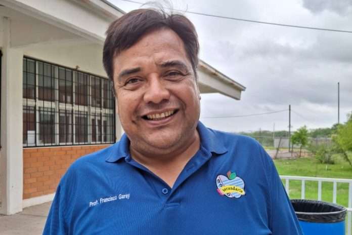 Francisco Garay, Director de la Secundaria Fausto Z. Martinez