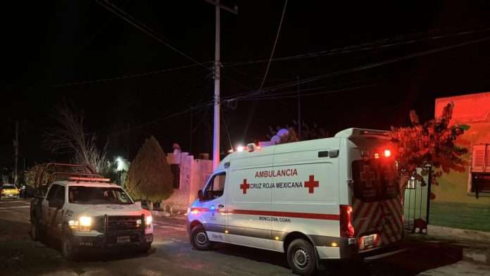 Hombre es golpeado por su hijo durante discusión familiar en Coahuila; el joven se encontraba en estado de ebriedad
