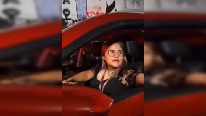 Joven es detenida tras accidente vial; ofreció dinero para evitar sanción