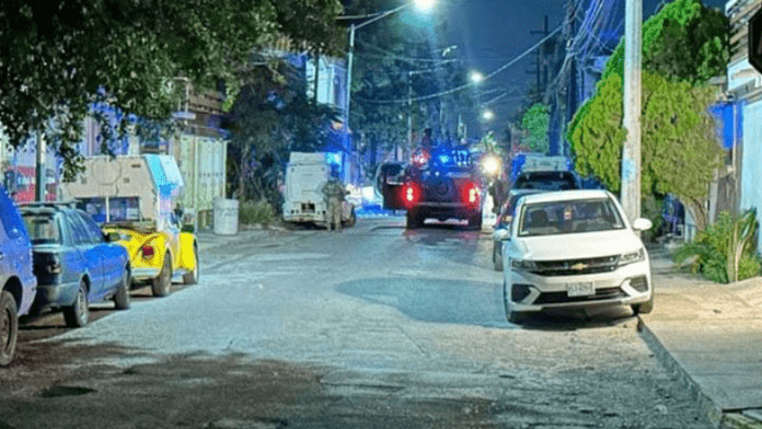 Joven es detenido tras causar la muerte de su tío durante una discusión familiar en Guadalupe, Nuevo León