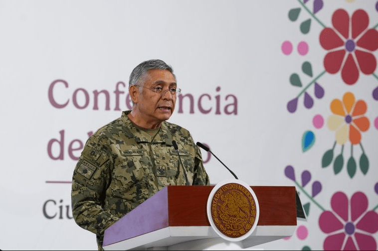 Secretario de Marina, almirante Raymundo Pedro Morales Ángeles