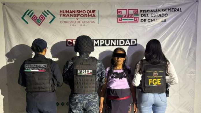 Mujer habría pagado a menor para matar a médico tradicional; ya fue detenida