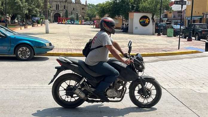 Campaña “Conduce Seguro” en Múzquiz busca reducir accidentes en motocicleta.