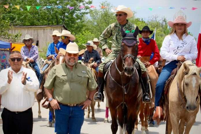 Rancherías celebra con éxito su tradicional Cabalgata de Coterráneos 2025