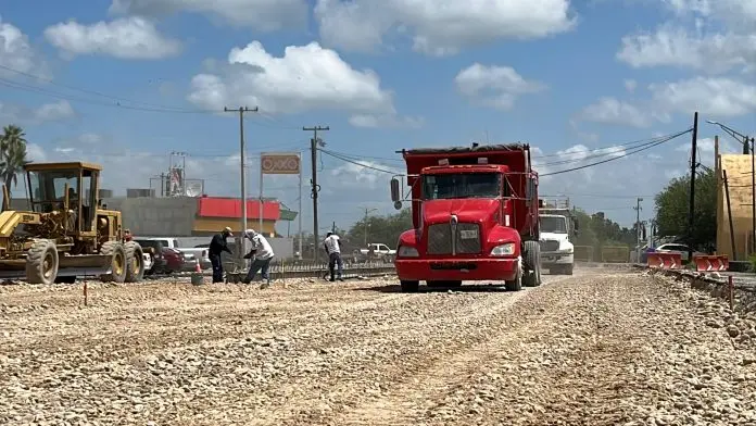 Avanza al 45% la construcción del nuevo boulevard en Múzquiz con inversión bipartita