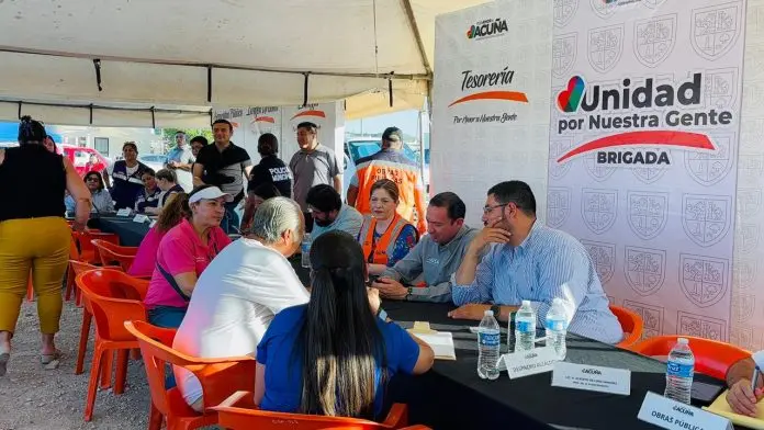 Lleva municipio servicios y apoyos a familias de los sectores