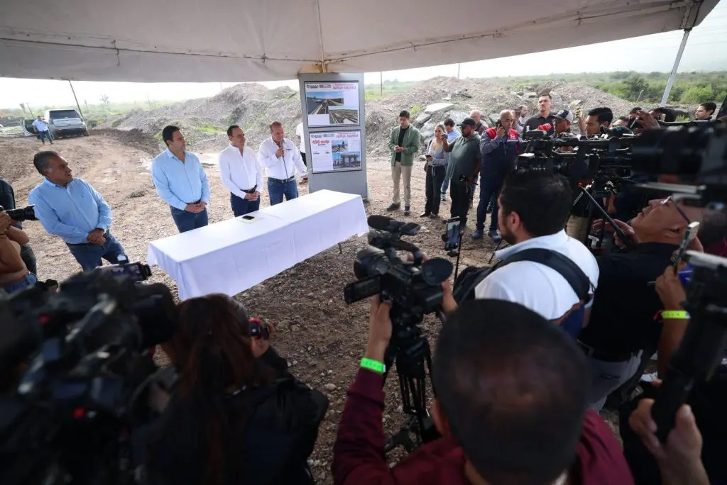Manolo Jiménez supervisa avance en la modernización de la carretera Saltillo-Zacatecas