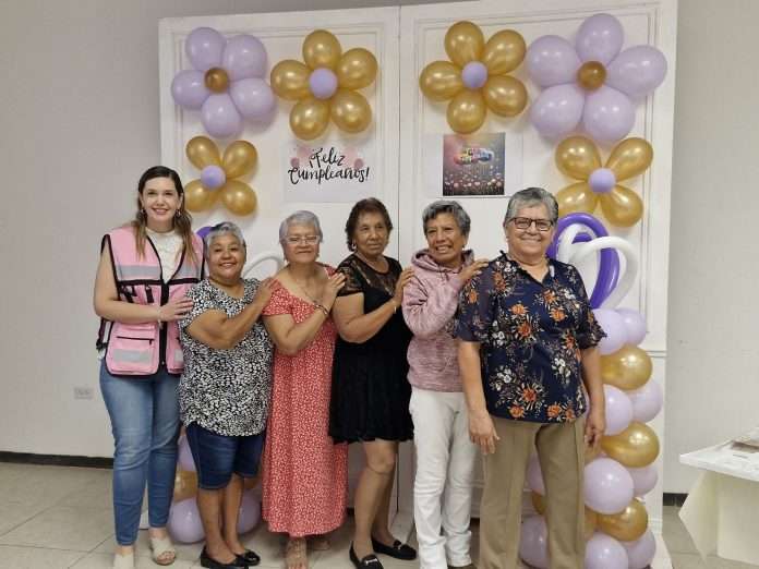 Fomentan actividades de adultos mayores en el DIF Acuña
