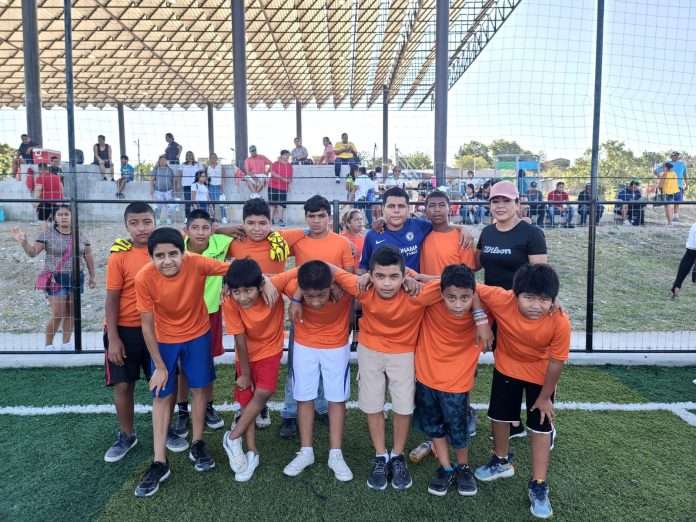 Invita centros comunitarios a torneo de fútbol
